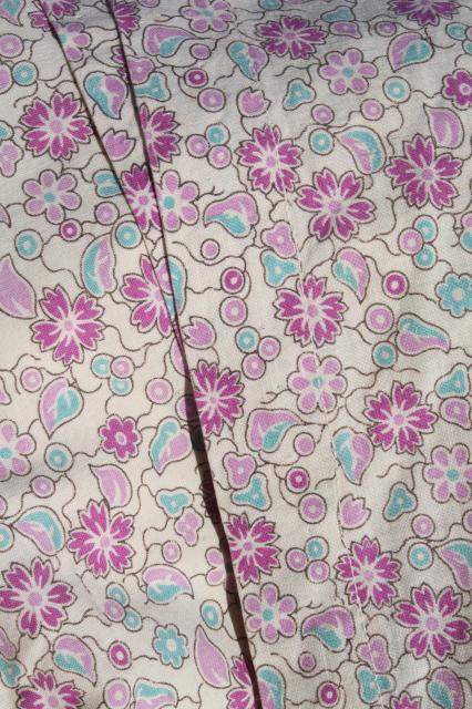 vintage faded floral print cotton duvet eiderdown comforter covers & plain old quilt