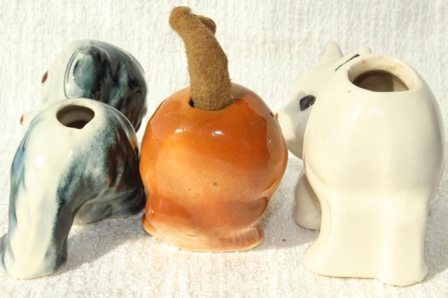 vintage figural pottery dogs & cat w/ pen wipe felt tails, desk pen wipers