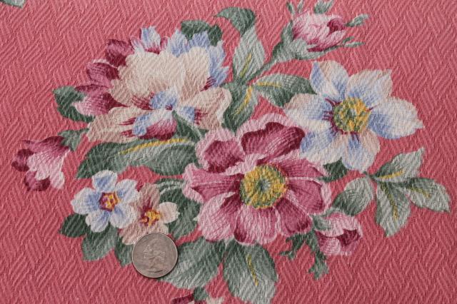 vintage floral print cotton barkcloth fabric, flowers on faded pink, shabby cottage chic