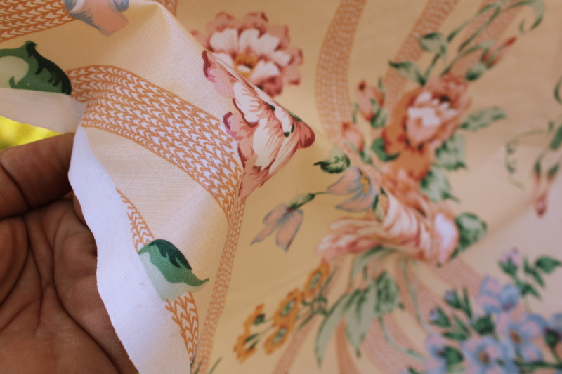 vintage floral print cotton chintz Scotchgard decorator fabric Casanova Di Lewis