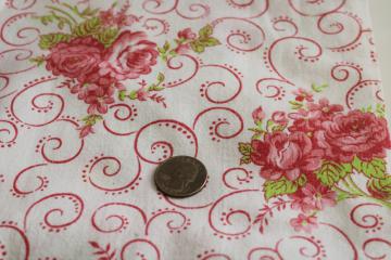 vintage floral print cotton feedsack fabric, coral pink daisy flowers