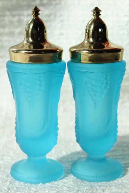 vintage frosted glass blue mist paneled grape grapes pattern S&P shakers, gold metal lids