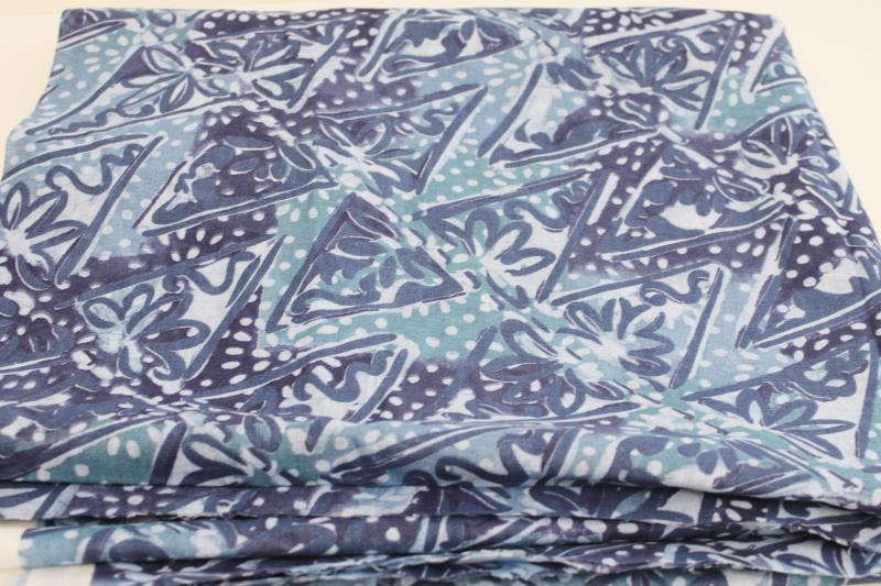 vintage gauzy open weave cotton fabric w/ batik type print shades of blue