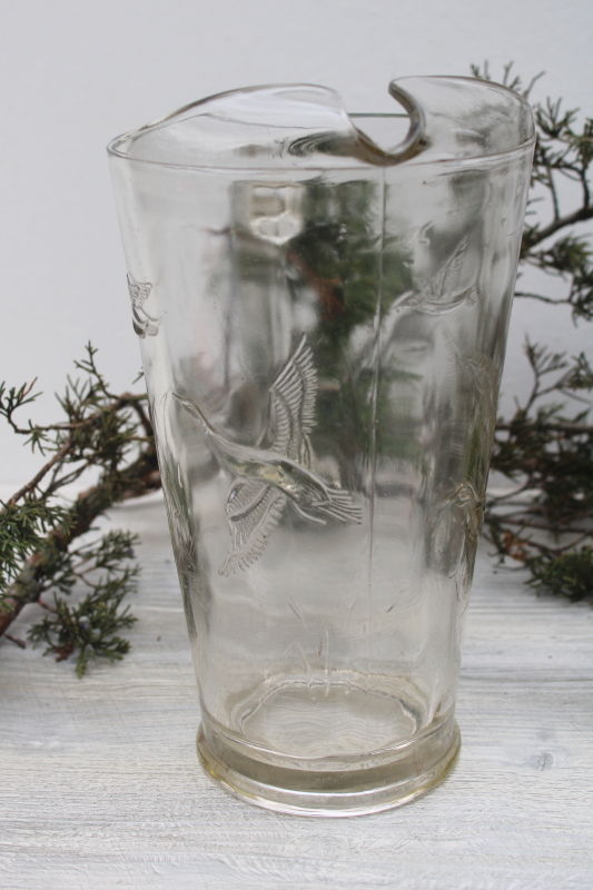 vintage glass beer pitcher w/ flying ducks, for man cave cabin or retro bar