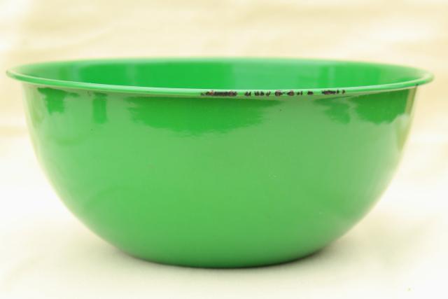 vintage green enamel bowl, large mixing bowl 1950s enamelware kitchenware