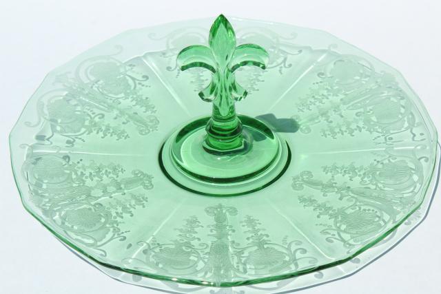 vintage green glass serving tray, sandwich or cake plate w/ center handle, Fostoria Vernon etch