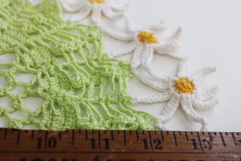 vintage handmade crochet lace doily, daisy chain ring of flowers colored cotton thread
