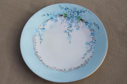 vintage hand-painted china plates with flowers, pretty floral dishes for wedding, tea party