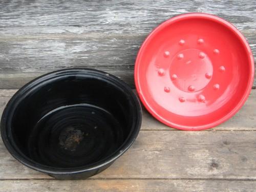 vintage heavy black and red enamelware covered pan old farm kitchen