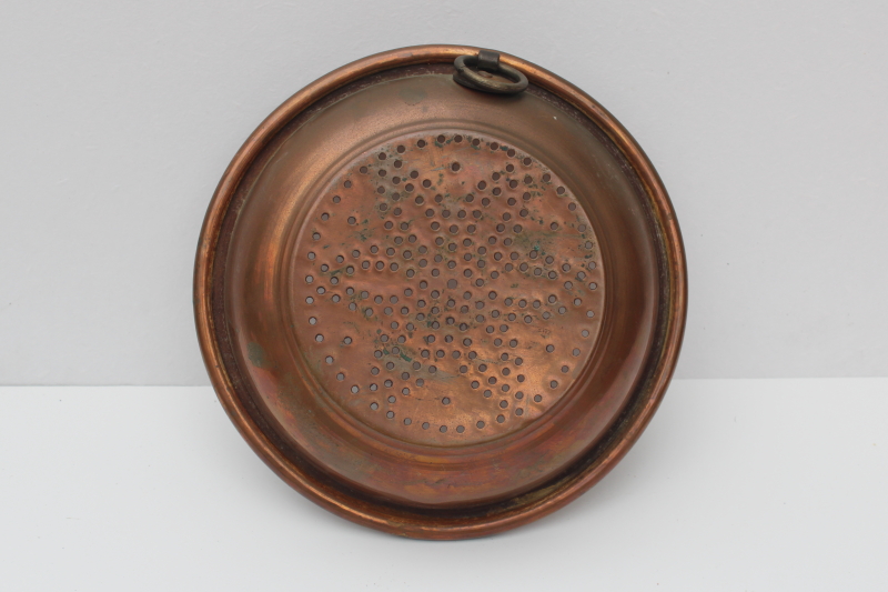 vintage heavy copper colander strainer bowl, old French country kitchen style