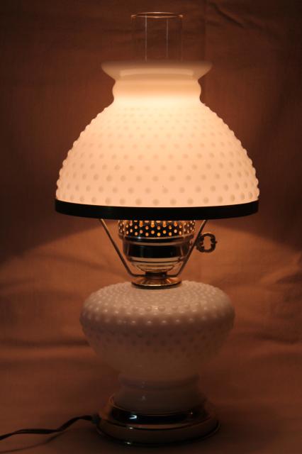 vintage hobnail milk glass student lamp, table lamp w/ milk glass lamp shade