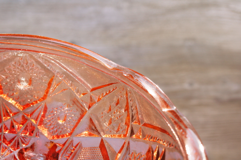 vintage hobstar pattern pressed glass bowl, sunset pink Jeannette glass 60s or 70s