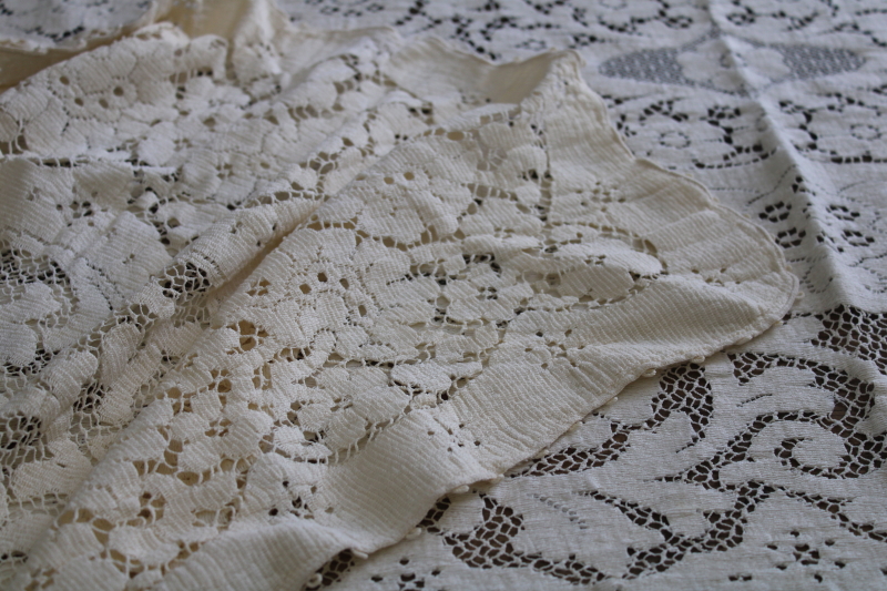vintage ivory cotton lace tablecloth, Quaker lace type tablecloth 78 x 60