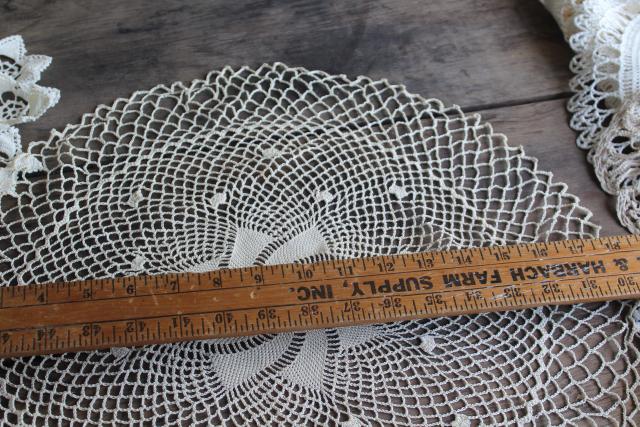 vintage lace doilies & star shape table mat centerpieces, crochet doily lot