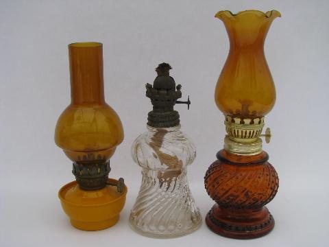vintage little glass oil lamps w/ shades, amber gold mini lamp lot
