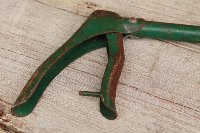 vintage long handled Doo-Klip grass shears clippers grass mid century lawn & garden tool
