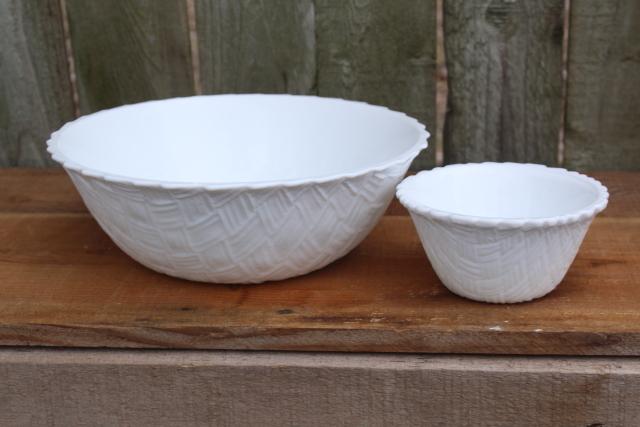 vintage milk glass chip & dip bowls, basketweave pattern Indiana glassware