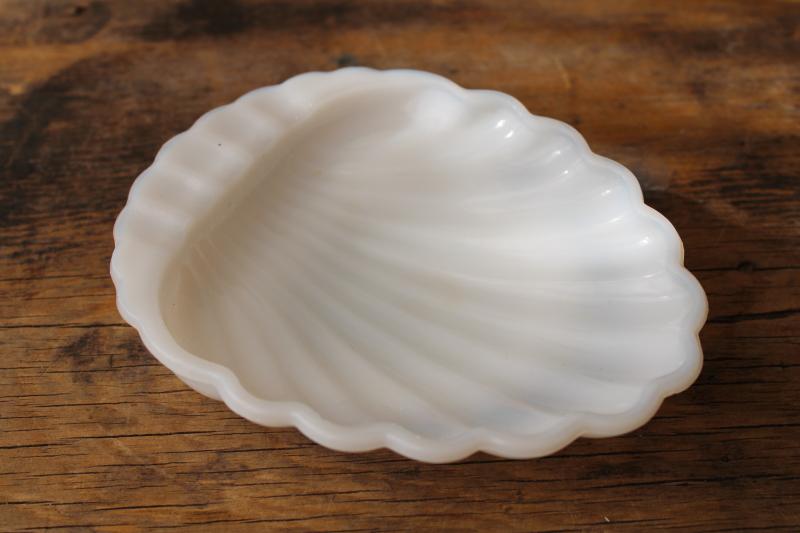 vintage milk glass soap dish, sea shell shape tray or trinket bowl