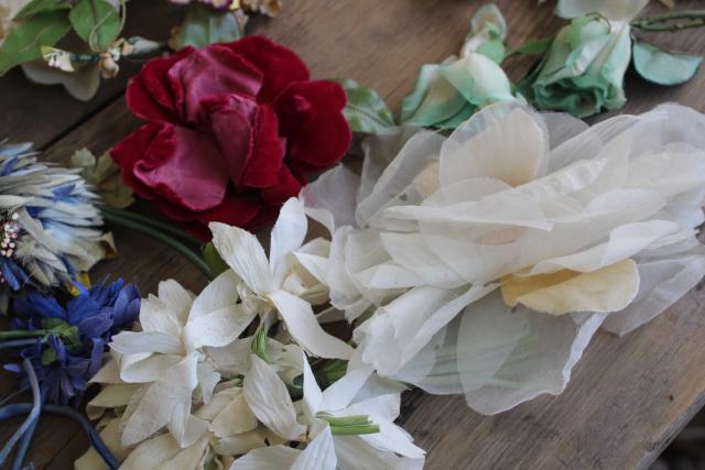 vintage millinery trims lot hat flowers, organza & velvet fabric corsage roses etc.