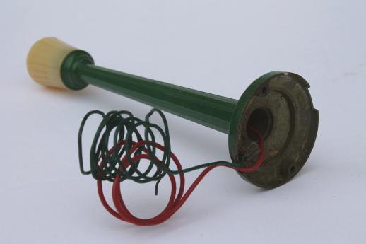 vintage miniature electric street light cast metal toy, Lionel model train accessory 