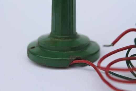 vintage miniature electric street light cast metal toy, Lionel model train accessory 