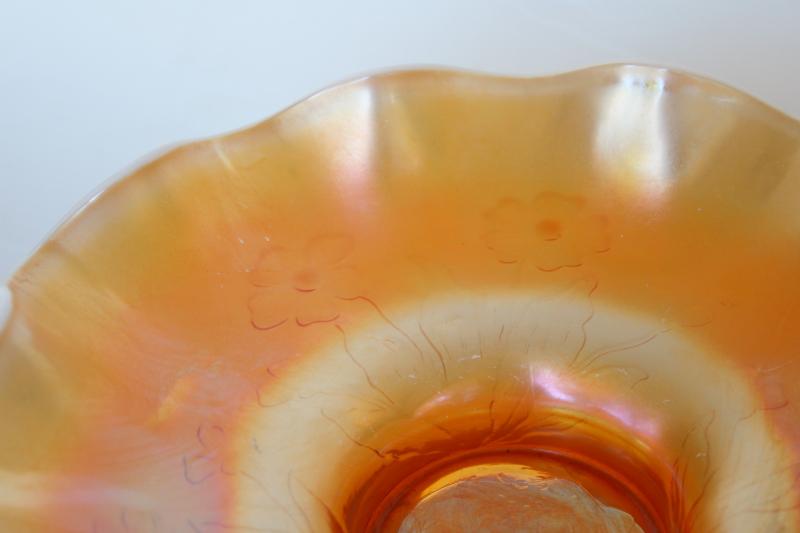 vintage peach opalescent carnival glass bowl, daisy flowers pattern w/ crimped border
