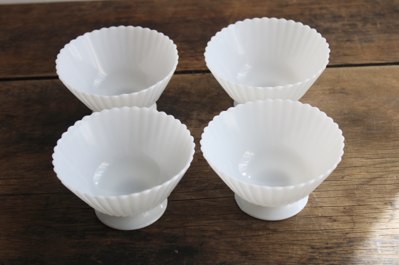 vintage petalware pattern depression glass dessert dishes set, Macbeth ...