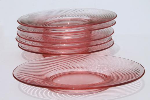 vintage pink depression glass luncheon plates set, Anchor Hocking spiral swirl