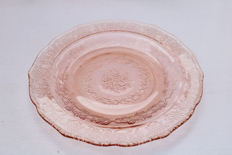 vintage pink depression glass plates, small plates for bread-butter or dessert Federal glass Normandie
