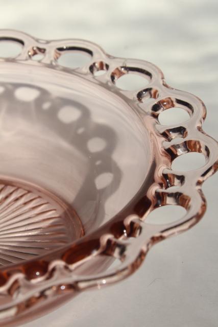 vintage pink depression glass salad serving bowl, Anchor Hocking Old Colony open lace edge