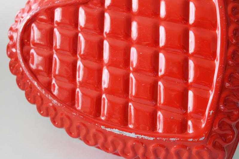 vintage quilted heart shape cake baking pan or jello mold, red enamel metal