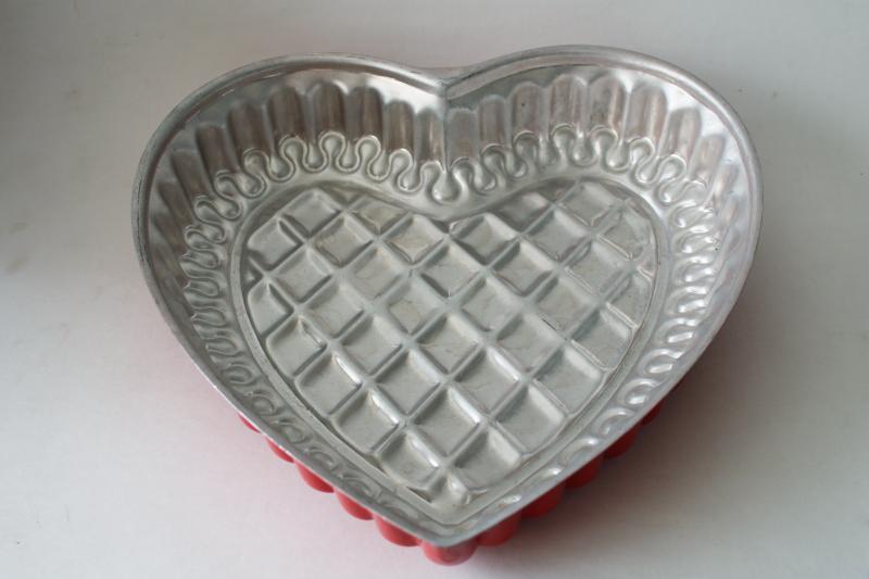 vintage quilted heart shape cake baking pan or jello mold, red enamel metal
