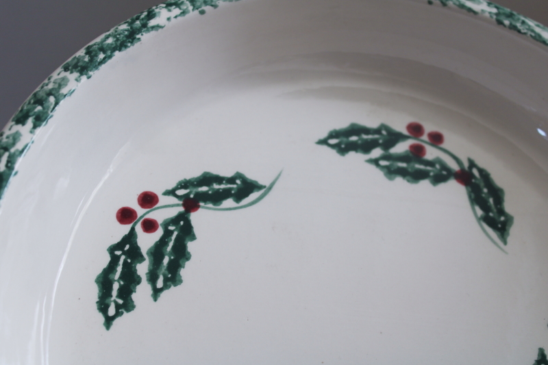 vintage spongeware stoneware Christmas holly casserole dish, Crock Shop California studio pottery