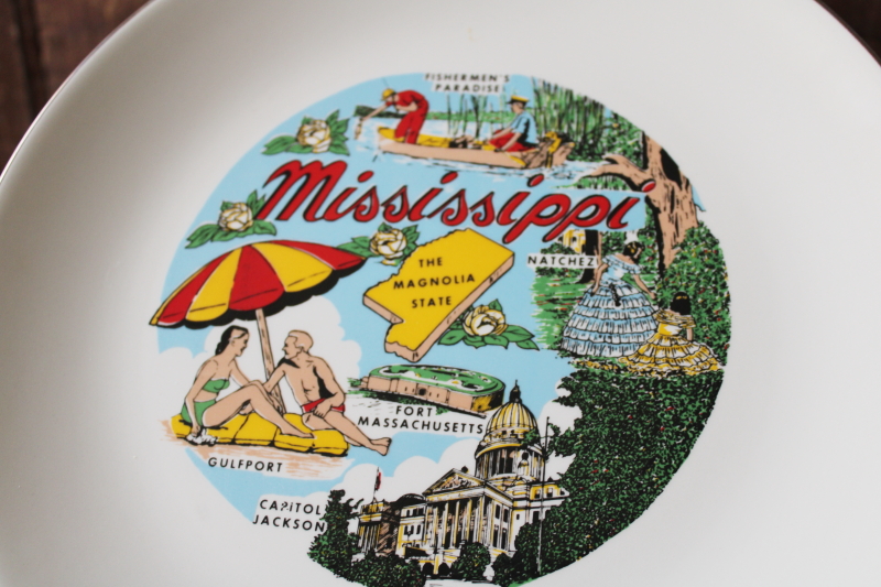 vintage state souvenir plate Mississippi, colorful retro graphics