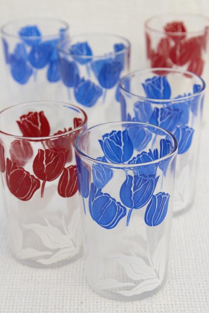 vintage swanky swigs, jelly glasses glass tumblers tulips print in red, white and blue