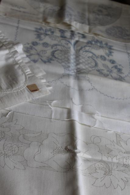 vintage table linens for embroidery, cotton fabric runners stamped to embroider