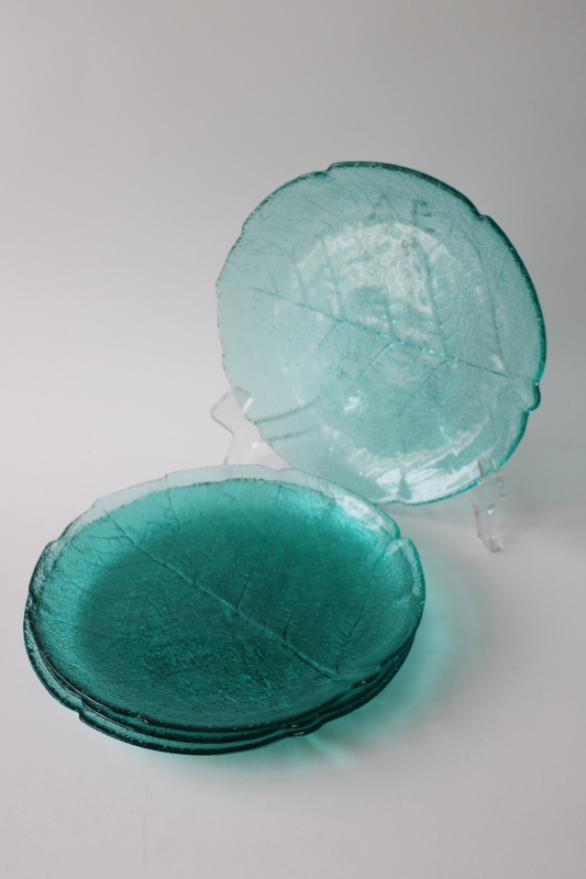 vintage teal green turquoise aspen leaf shape glass plates, Arcoroc France glassware