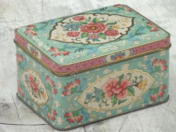 vintage tole tin hinged box, floral print Daher Decorated Ware metal tin