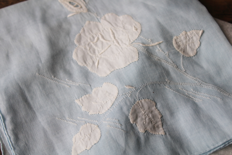 vintage wedding hankies, something blue handkerchief w/ applique, white hanky w/ tatted lace