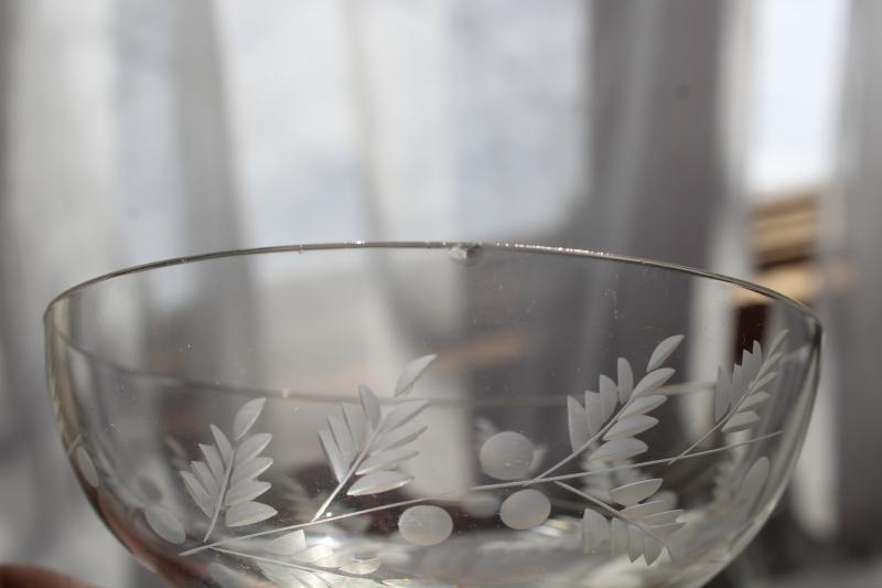 vintage wheel cut etched glass champagne glasses, Electra Arcadia fern & berry pattern