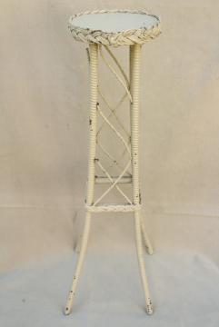 vintage white wicker fern stand, tiny plant table shabby cottage chic 