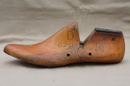 vintage wood feet, wooden foot shoe stretchers or cobbler's lasts for ...