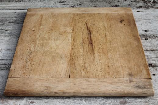 vintage wood kitchen carving / cutting board, big old wooden bread board