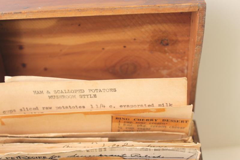 vintage wood recipe box full of old recipes 40s 50s 60s, some hand written cards