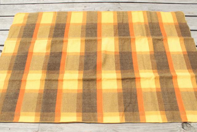 vintage yellow gold plaid stadium blanket, 60s back to school college style!