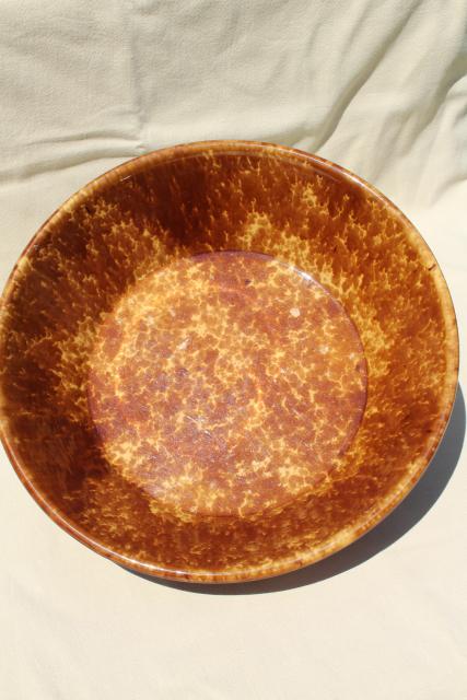 vintage yellow ware brown spongeware milk pan, antique Bennington Rockingham glaze pottery