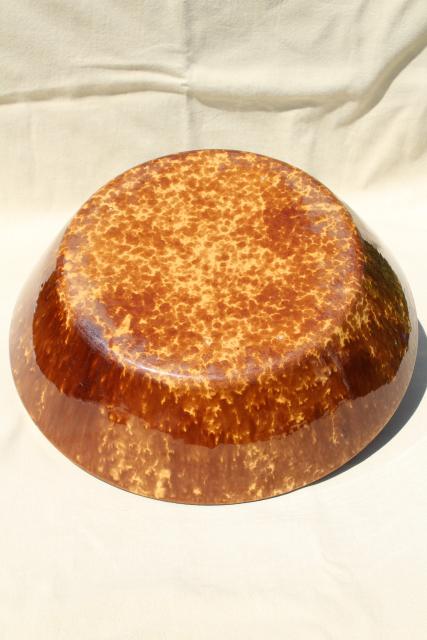 vintage yellow ware brown spongeware milk pan, antique Bennington Rockingham glaze pottery