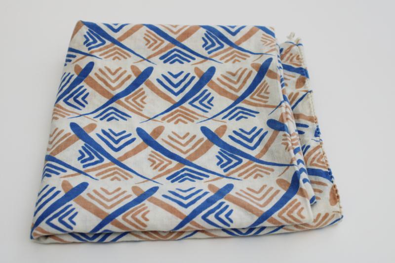 whole sack feedsack vintage cotton fabric, brush stroke print in blue & buff on white