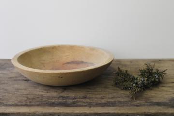 worn wood bowl, vintage primitive rustic farmhouse cottage kitchen decor