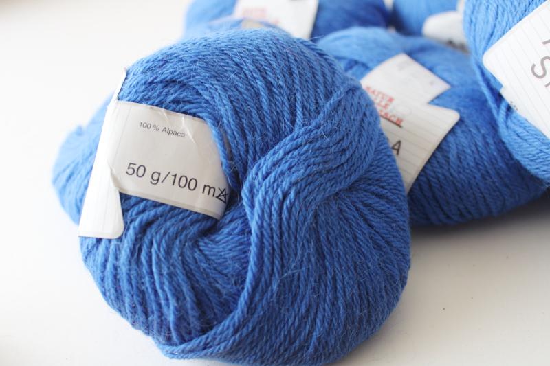 photo of 100% alpaca natural fiber yarn, soft slightly fuzzy sport weight yarn Swedish blue #4